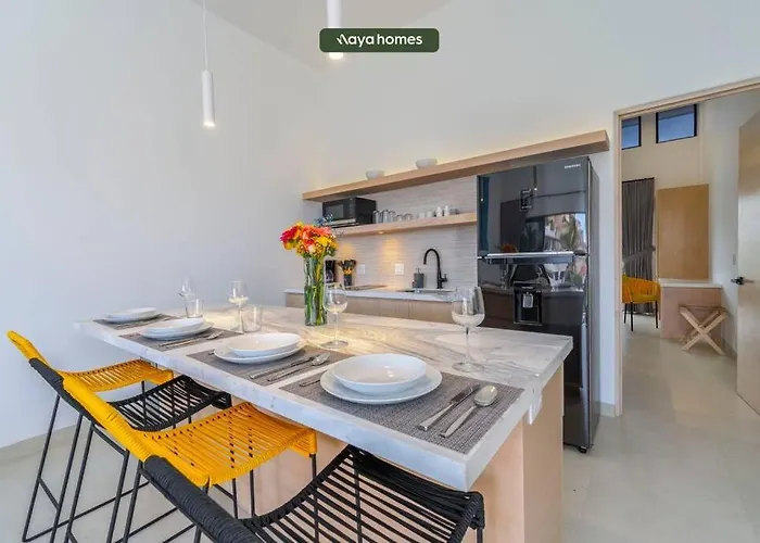 Apartment Near Marina - Downtown - Pool - King