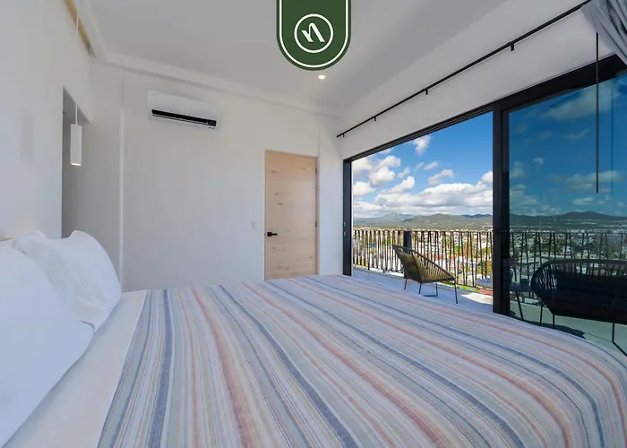Apartment Near Marina - Downtown - Pool - King *
